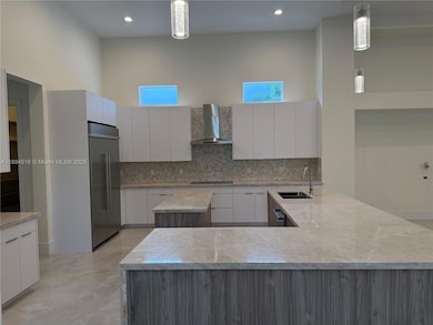 2273 Phoenix Ave, Davie, FL 33324 - photo 5