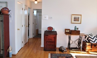5 Walden St unit 8, Cambridge, MA 02140 - photo 5