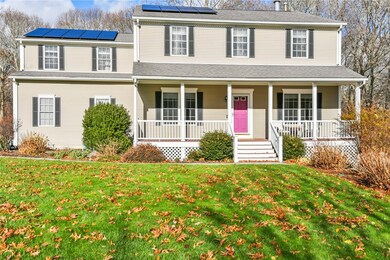173 Westmoreland Ln, Saunderstown, RI 02874 - photo 2