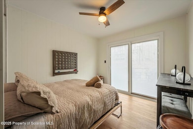 62 Locust Ln, Clifton, PA 18424 - photo 6