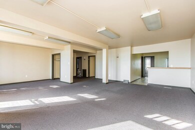 21 E Lancaster Ave unit 2, Ardmore, PA 19003 - photo 3