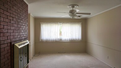 2069 Ridgecliff Rd - Dining Area