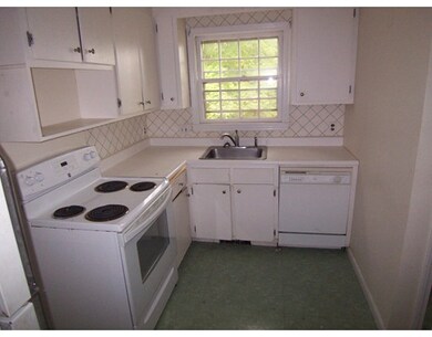 63 Auburn St unit 65, Auburndale, MA 02466 - photo 4