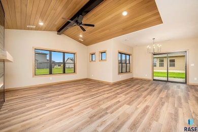 5410 W Colonial Ct, Sioux Falls, SD 57107 - photo 7