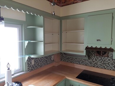 chapelkitchenview2