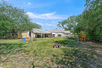 504 W Walnut St, Celina, TX 75009 - photo 6