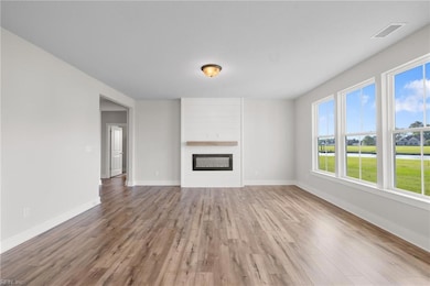 Photos form previous build. Some options shown not included