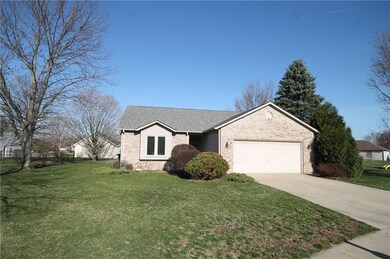 3606 Bonaventure Ct, Columbus, IN 47203 - photo 2