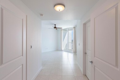 Strada 315 unit 1706, Fort Lauderdale, FL 33301 - photo 4
