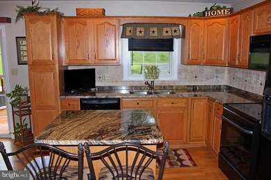738 Fairview Rd, Mount Joy, PA 17552 - photo 5