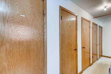 833 N Harlem Ave unit 3C, Oak Park, IL 60302 - photo 3