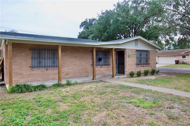 843 W H Ave, Kingsville, TX 78363 - photo 2