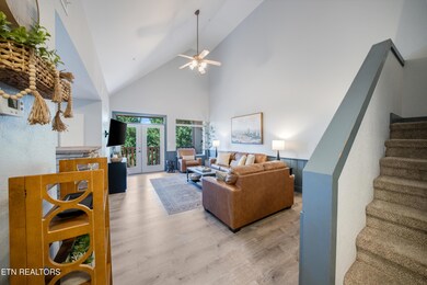 Family Room_18368