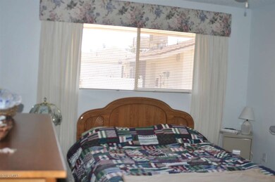 10408 W Cheryl Dr, Sun City, AZ 85351 - photo 5