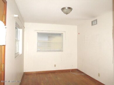 4503 Rainer Rd, Jacksonville, FL 32210 - photo 3