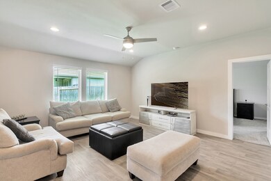 14005 Moose Creek Ct, Conroe, TX 77384 - photo 3