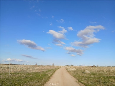 26600 266th St W, Lancaster, CA 93536 - photo 2