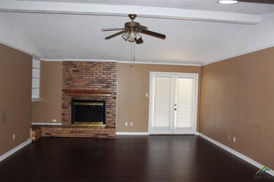 705 Jeffery Dr, Tyler, TX 75703 - photo 3