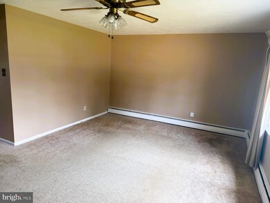 122 S Dillwyn Rd, Newark, DE 19711 - photo 4