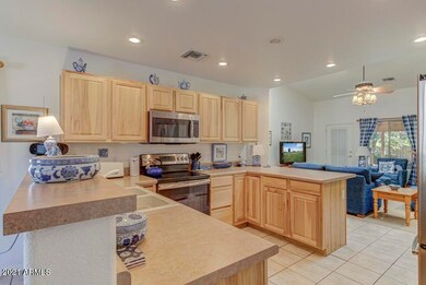 Kitchen (2)
