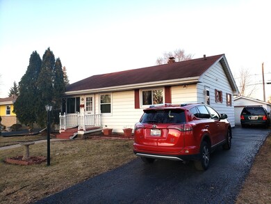 2211 Linden Ave, Waukegan, IL 60087 - photo 2