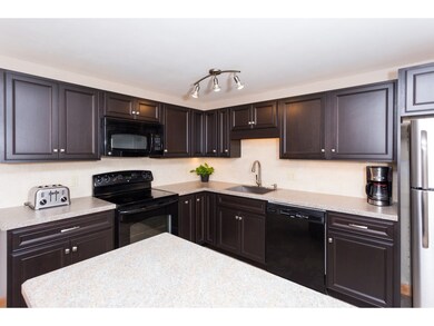 12 Piscassic St, Newmarket, NH 03857 - photo 2