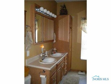 105 Leigh Rd, West Unity, OH 43570 - photo 6