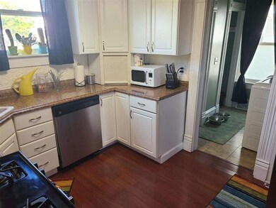 1764 Mallory St SW, Cedar Rapids, IA 52404 - photo 7