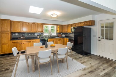 131 South Ln, West Rutland, VT 05777 - photo 6