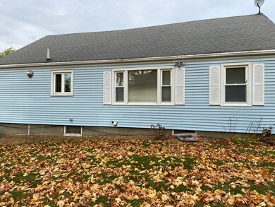 24 Maxdale Rd, Worcester, MA 01602 - photo 7