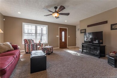 1018 Captain Frank Rd, New Albany, IN 47150 - photo 4