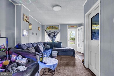 533 S 10th St, Reading, PA 19602 - photo 3