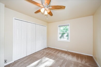 19110 Pine Dr unit 137, Country Club Hills, IL 60478 - photo 5