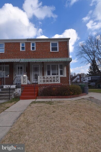 5901 Plumer Ave, Baltimore, MD 21206 - photo 2