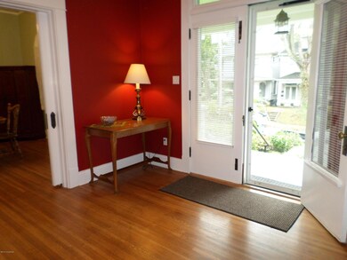 1725 Edenside Ave, Louisville, KY 40204 - photo 5