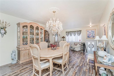 516 Medina St, Staten Island, NY 10306 - photo 7