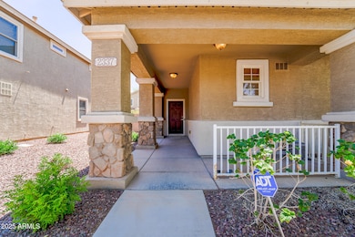 2337 E Fraktur Rd-05