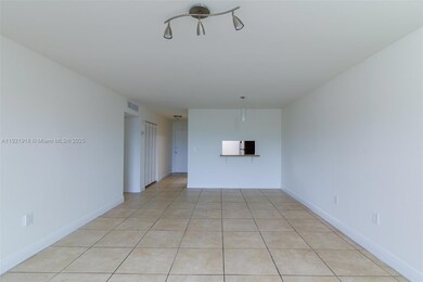 4804 NW 79th Ave unit 308, Doral, FL 33166 - photo 5