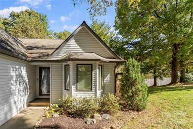 301 Oak Place, Asheville, NC 28803 - photo 3