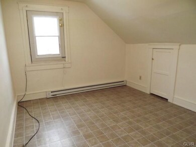 719 5th Ave unit 3, Bethlehem, PA 18018 - photo 2