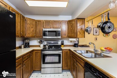 7971 Snow View Dr Anchorage AK-large-018