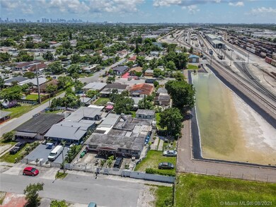 3670 NW 100th St, Miami, FL 33147 - photo 7