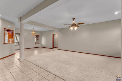 2405 SE Saturn Dr, Topeka, KS 66605 - photo 7