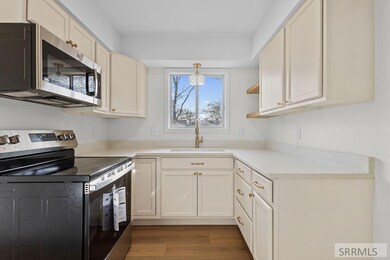 4100 Greenwillow Ln, Idaho Falls, ID 83401 - photo 4