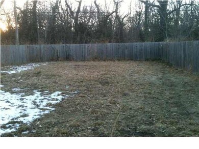 Spacious backyard