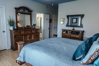 816 Wandering Ct, Granbury, TX 76049 - photo 7