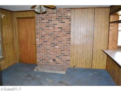 149 West St, Asheboro, NC 27205 - photo 7