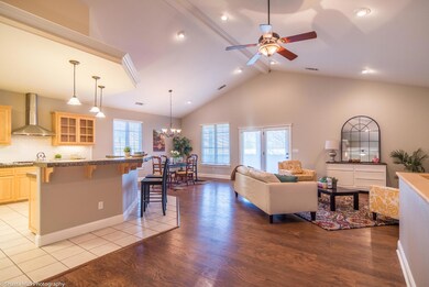 Main floor Living