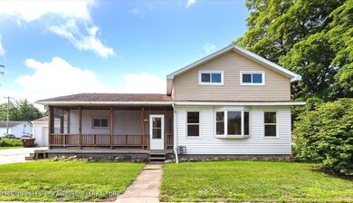 127 W Main St, Maple Rapids, MI 48853 - photo 3