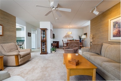 Tall Oaks Village unit L4, South Weymouth, MA 02190 - photo 4